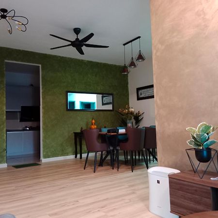 Muslim Homestay At Meru Ipoh Exteriér fotografie