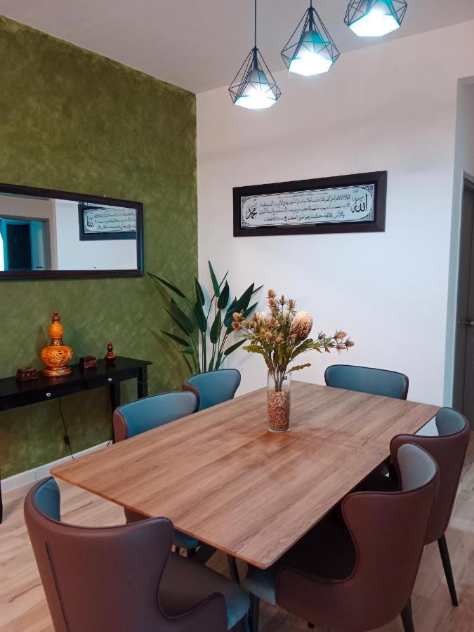 Muslim Homestay At Meru Ipoh Exteriér fotografie